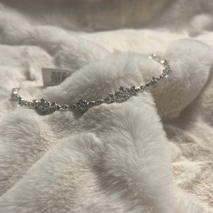 NWT Crystal Cluster Bridal Headband
